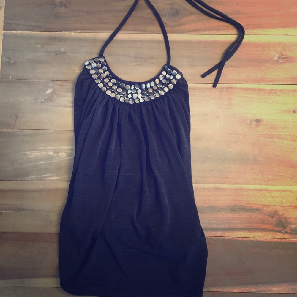 Black halter size M. Fits like a small